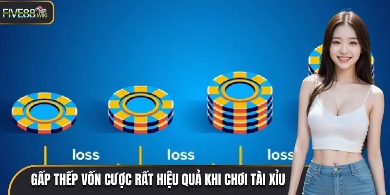 Quan sát đối thủ để đoán bài chuẩn xác